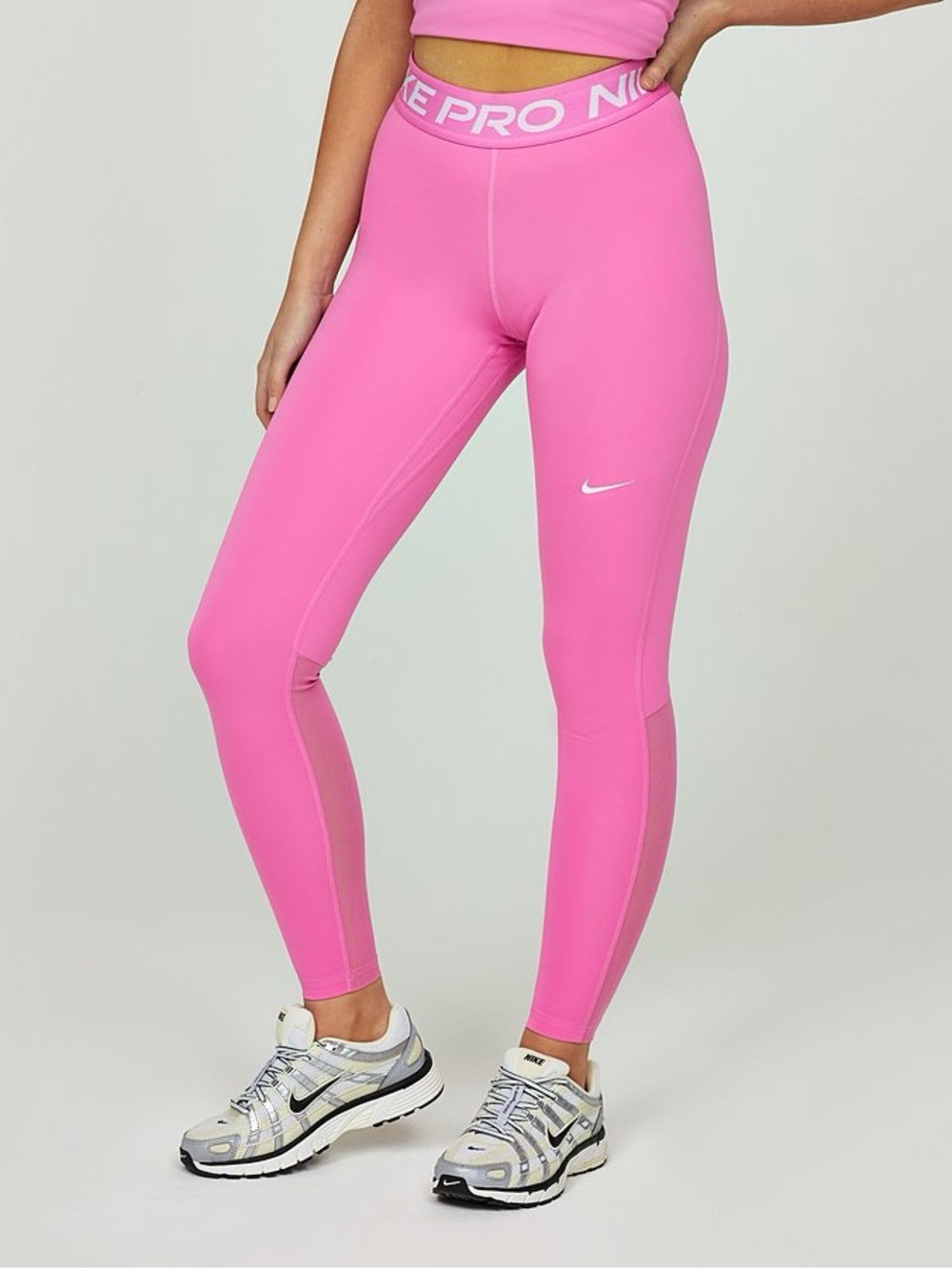 ☀️ Nike ☀️ hot pink full length leggings